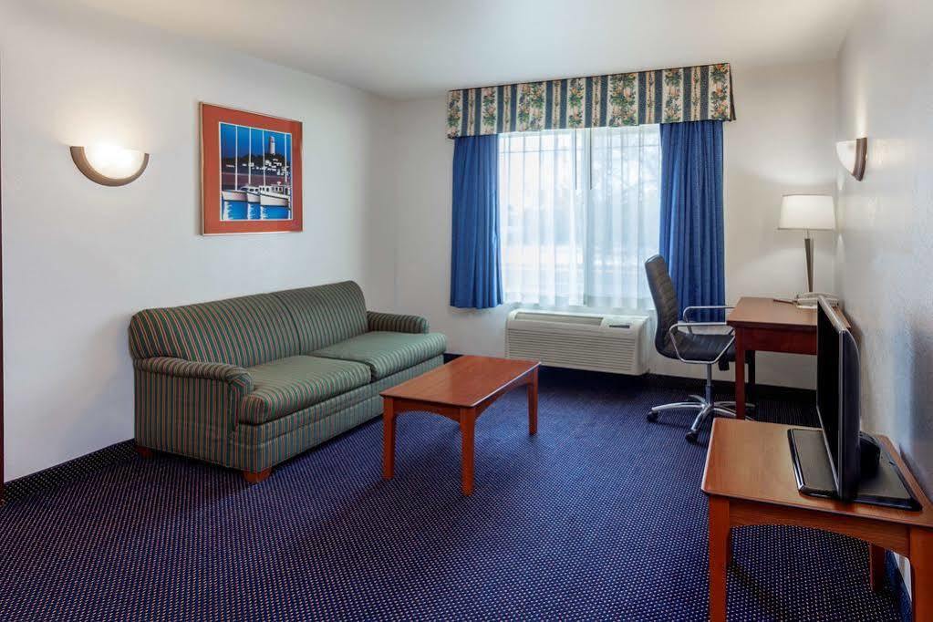 Motel 6-Fountain Valley, CA - Huntington Beach Area Exterior foto