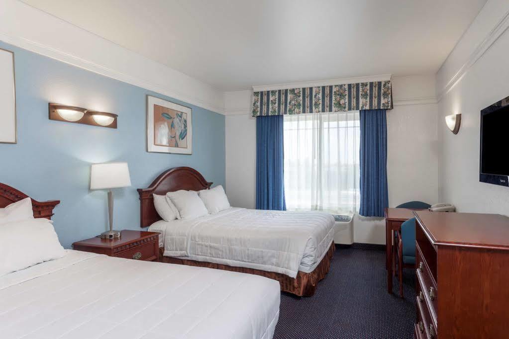 Motel 6-Fountain Valley, CA - Huntington Beach Area Exterior foto